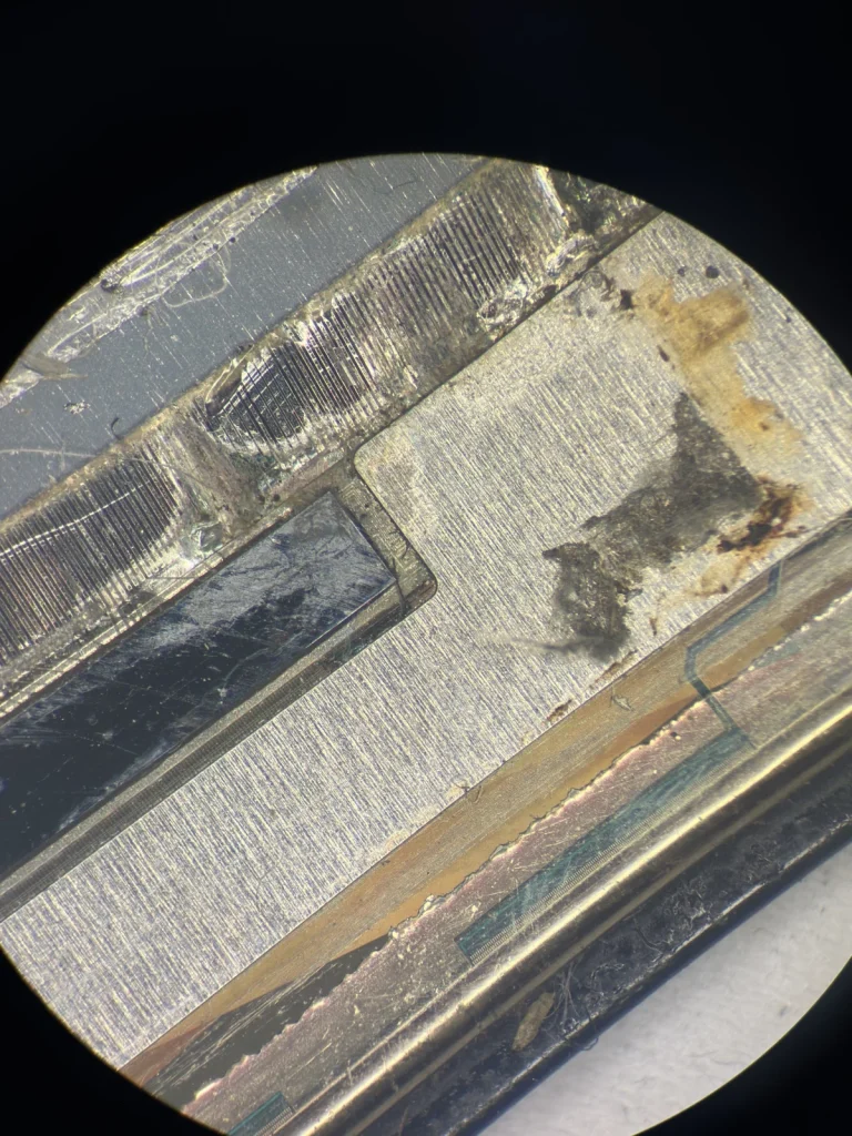 iPhone 14 Pro Max Yeşil Ekran Sorunu (Sıvı Teması)