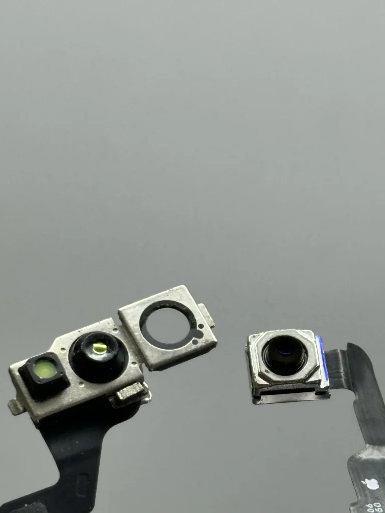 iPhone 14 Pro Ön Kamera Değişimi (Face ID Bozulmadan)